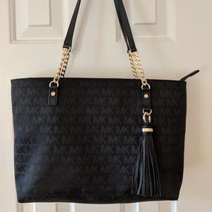 Michael Kors Tote